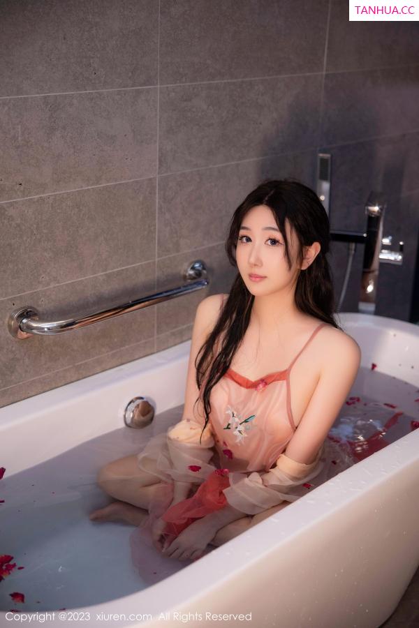 江真真  [XiuRen]高清写真图 2023.02.14 No.6262 江真真 古装美臀第40张图片